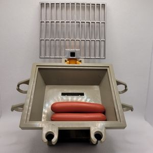 Mattel Food Fighters 1988 - BBQ Bomber